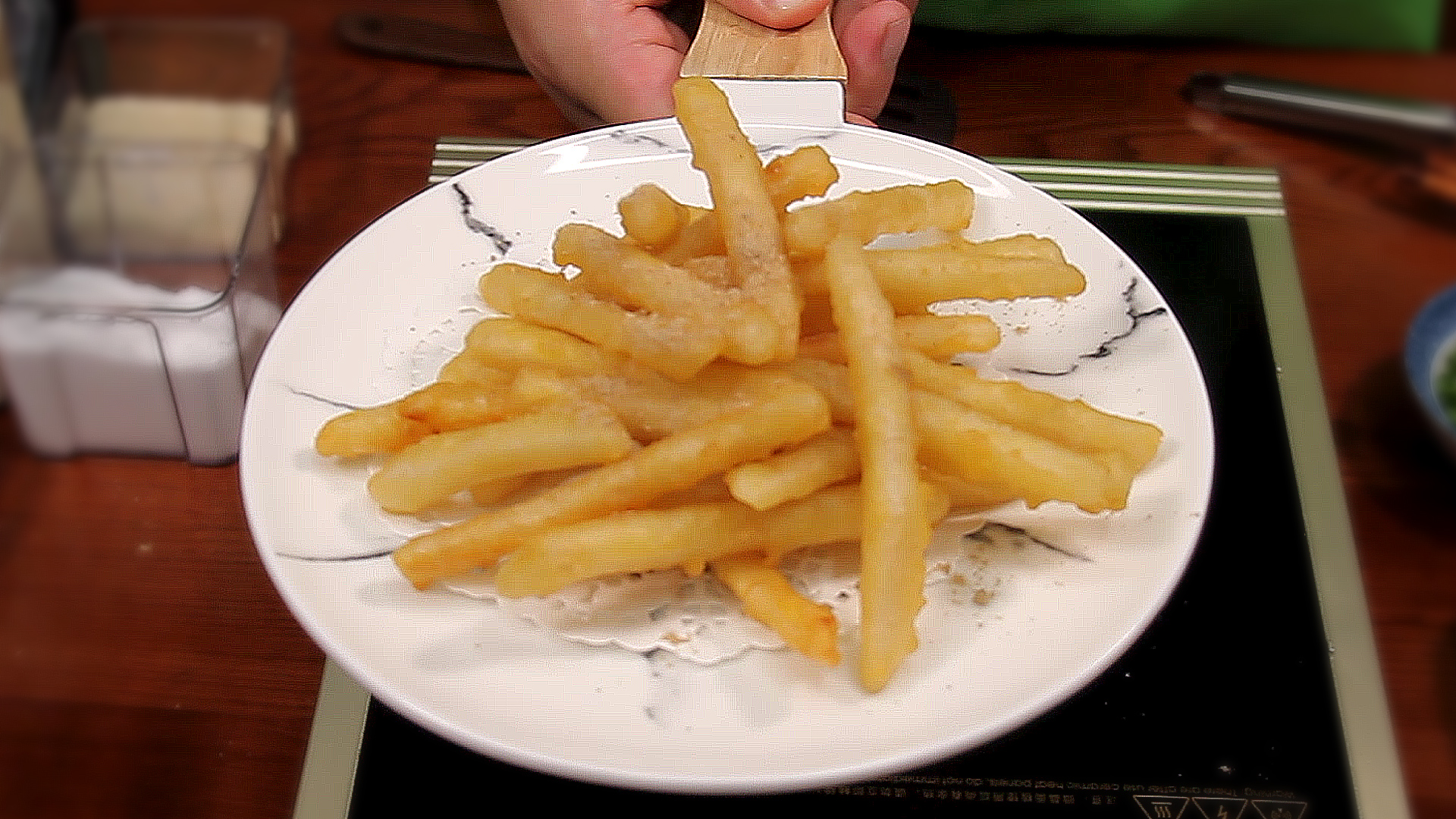 椒盐藕条.jpg